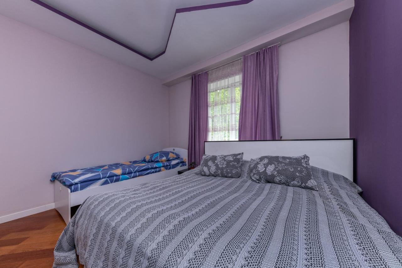 Wanderlust Boutique Hostel Алматы Экстерьер фото
