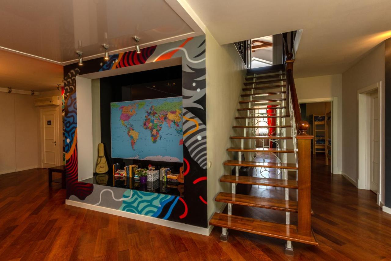 Wanderlust Boutique Hostel Алматы Экстерьер фото