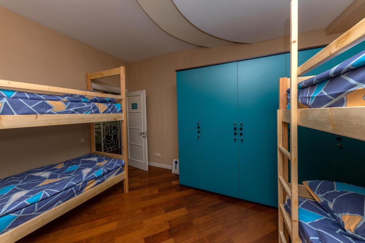 Wanderlust Boutique Hostel Алматы Экстерьер фото