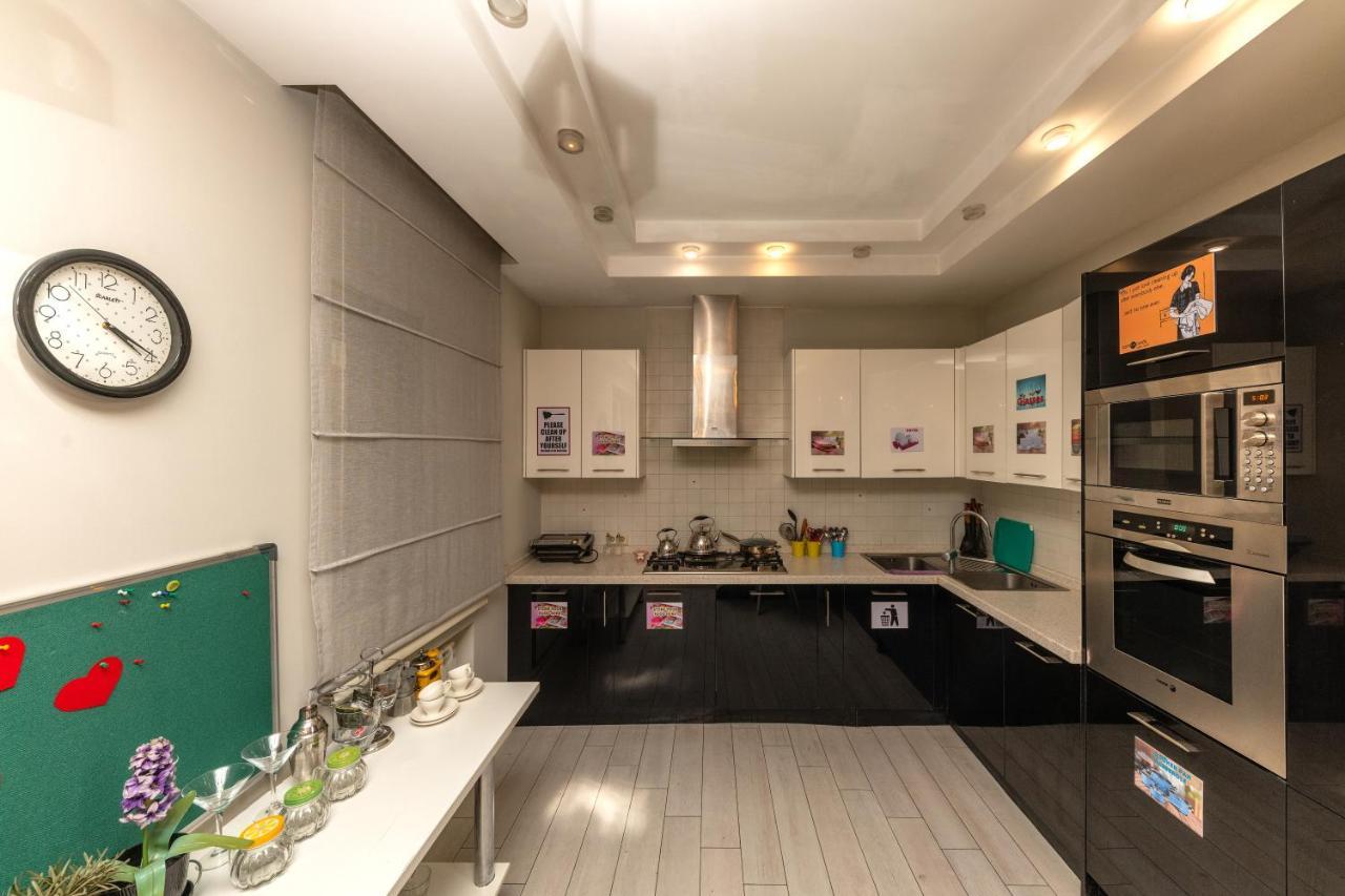 Wanderlust Boutique Hostel Алматы Экстерьер фото