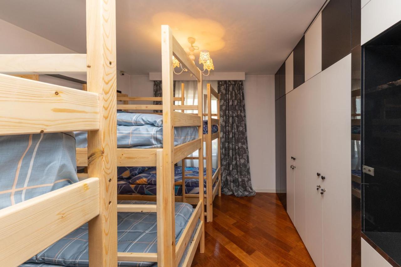 Wanderlust Boutique Hostel Алматы Экстерьер фото